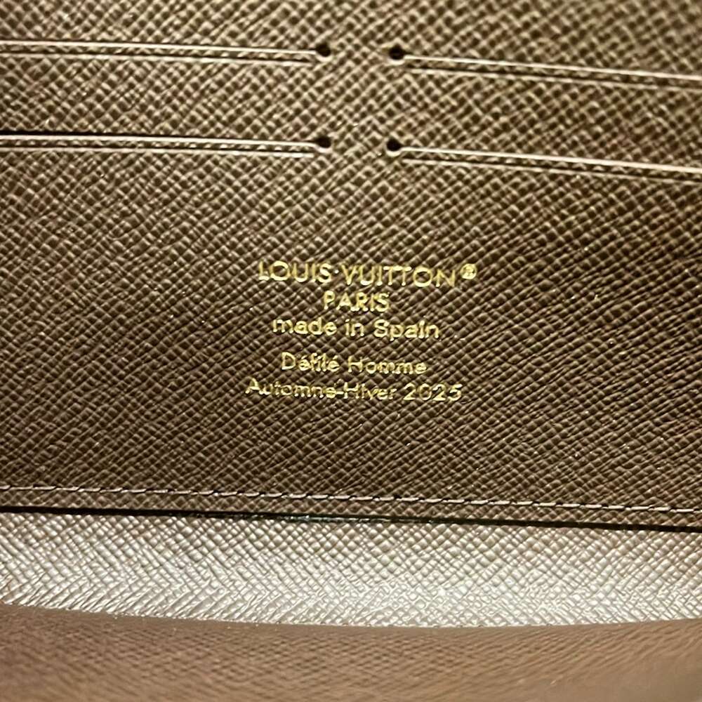 Louis Vuitton Zippy Wallet Horizontal Monogram Long Wallet M26021 - Picture 5 of 11
